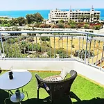 H&o In Paphos!