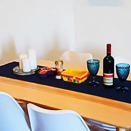 H&o In Paphos! Apartman
