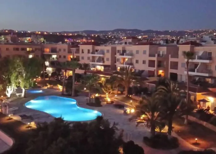 H&o In Paphos! Apartament