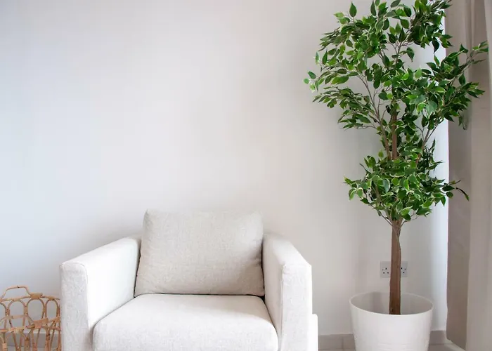 Apartament H&o In Paphos! *