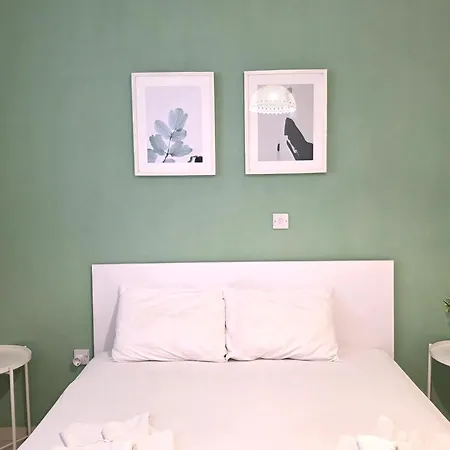 H&o In Paphos! Apartamento Paphos