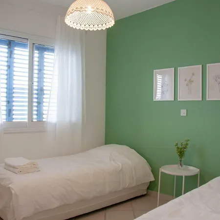 H&o In Paphos! Apartment *